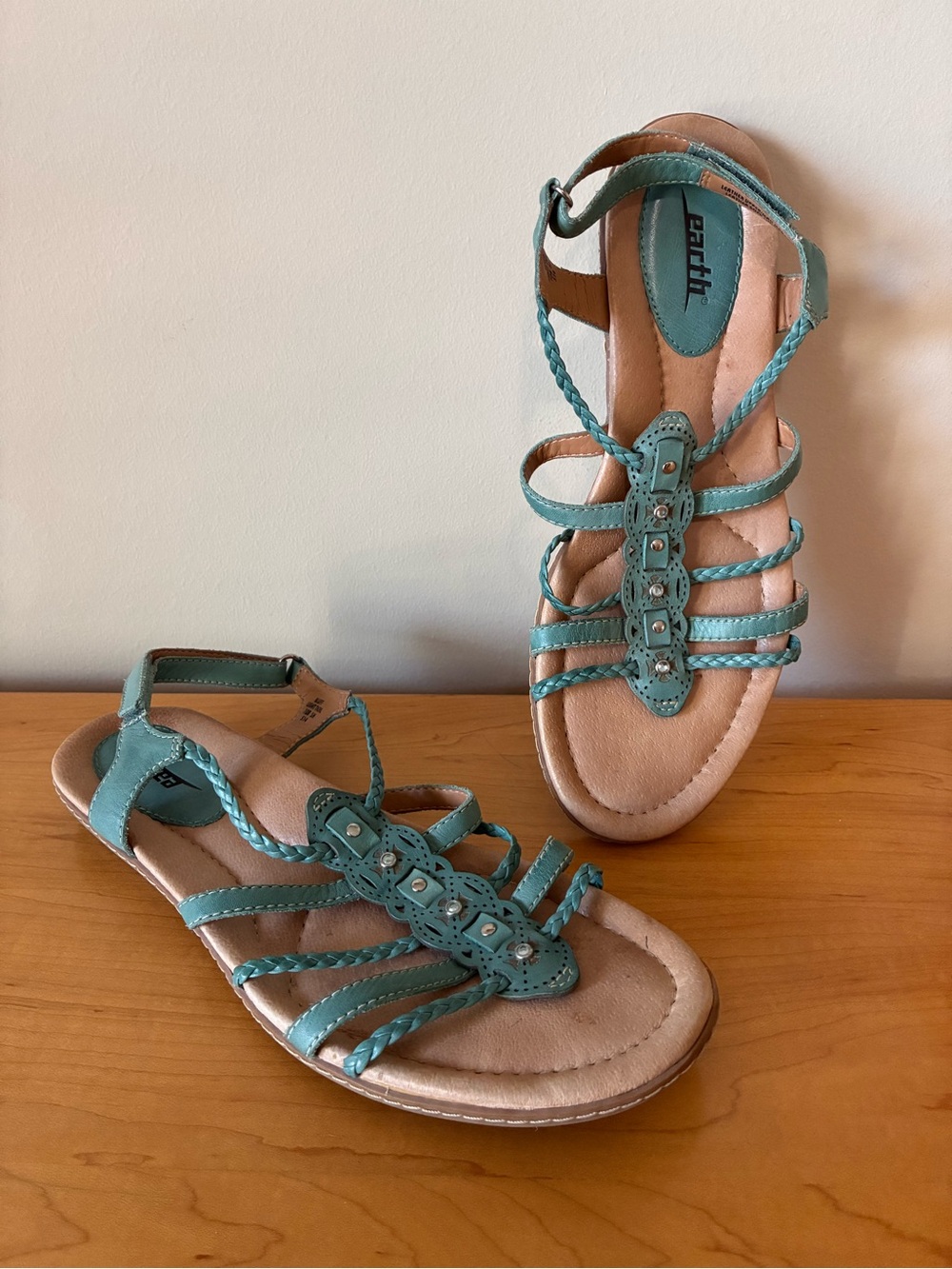 Earth Shoes Sandals Bluff Light Teal Leather Braided Straps Women’s Sz 10